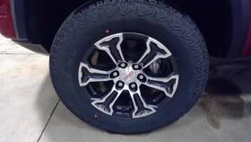 560-14107b 18x8.5 6x139.7mm Wheel And Goodyear Tire Set For 23-24 Canyon 2956495