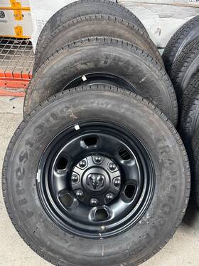 68687568aa Dodge 4 Ram 2500 3500 17 Inch Black Steel Oem 8 Lug Wheels Rims Tires