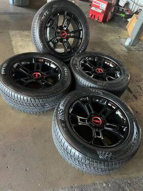 Factory Style Wheels F142209056 20 20 Inch Gloss Black With Tires Fits Toyota Tundra Sequoia Land Cruiser