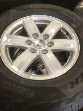 560-10339 Ford Truck Wheels 17x7 5 Spoke Fits 21-23 F150