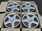 A2514011702 New 19 Mercedes R-ml Amg A2514011702 New 19 Mercedes R-ml Amg