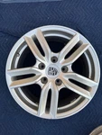 Wheel 18X8 Alloy Double Spoke Fits 15-18 Porsche Cayenne 7P5601025AC8Z8. Fixed Price $125.00.
