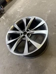 #10048 15-18 Ford Edge Oe Used Wheel "scratches/curbing" 21X9 FK7Z1007A. Fixed Price $337.50.